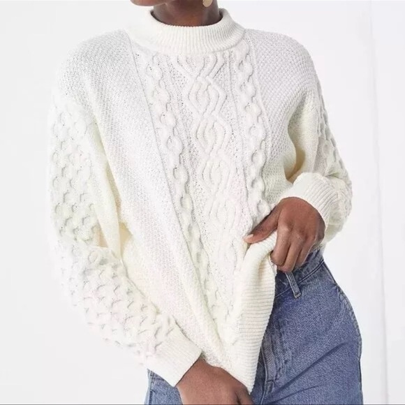 Urban Outfitters Cream Cableknit Sweater Size Large - Picture 1 of 7